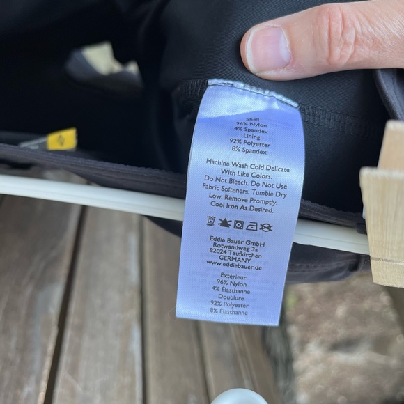 Eddie Bauer Black Skort Sz 6 - Picture 5 of 10